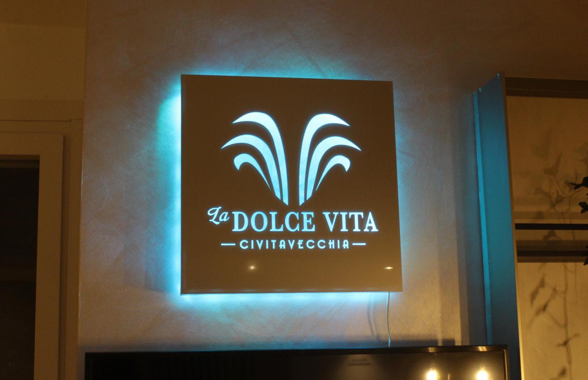 La Dolce Vita Civitavecchia Buitenkant foto